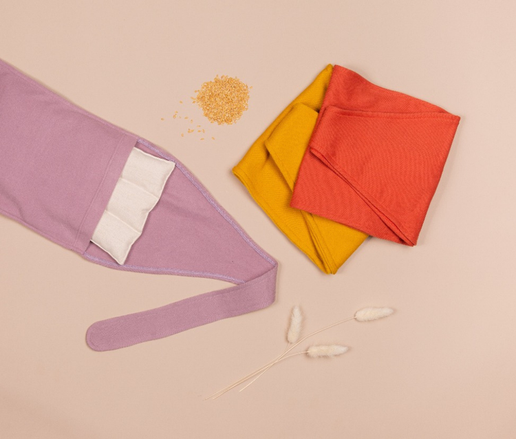 Sisters Republic DE Las bragas menstruales de Sisters Republic: ¡Descubre las bonitas bragas menstruales que reemplazan tus compresas y tampones! La cómoda y supersorbente ropa interior menstrual se mantiene seca hasta 12 horas. Con nuestras bragas de tejido antibacteriano Oeko Tex, te sentirás fresca y ligera, como en días normales.